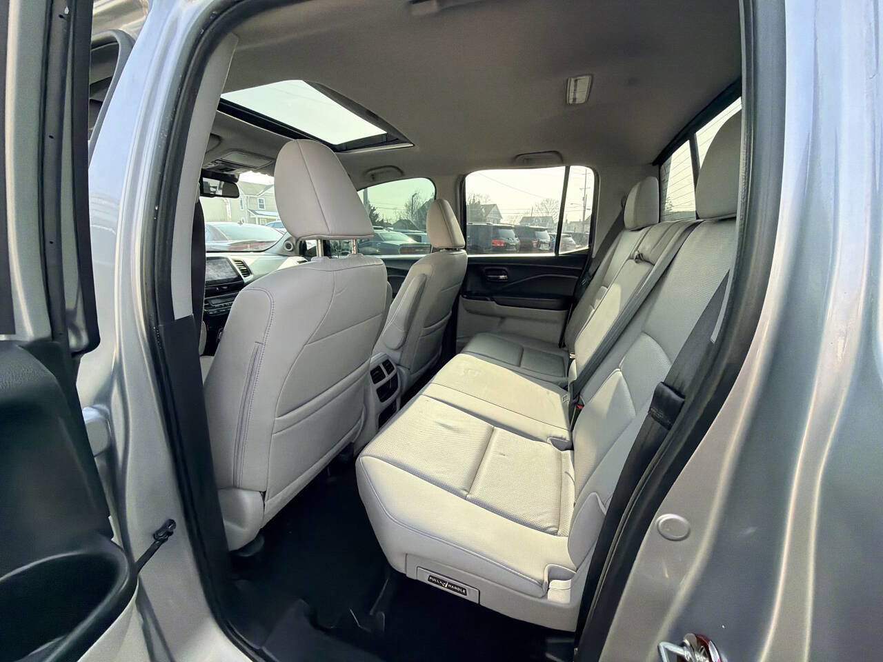 Used 2020 Honda Ridgeline RTL-E image 9