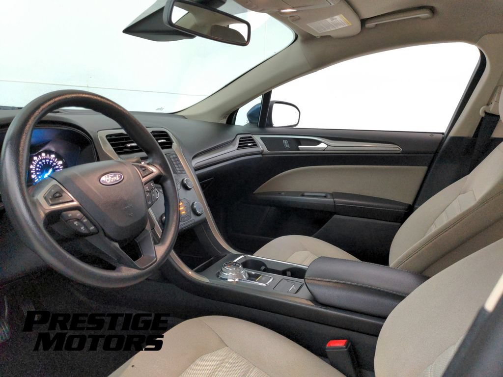 Used 2019 Ford Fusion S FWD image 13