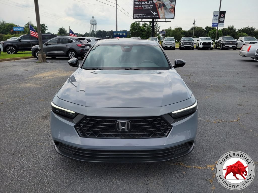 Used 2023 Honda Accord Sport image 9