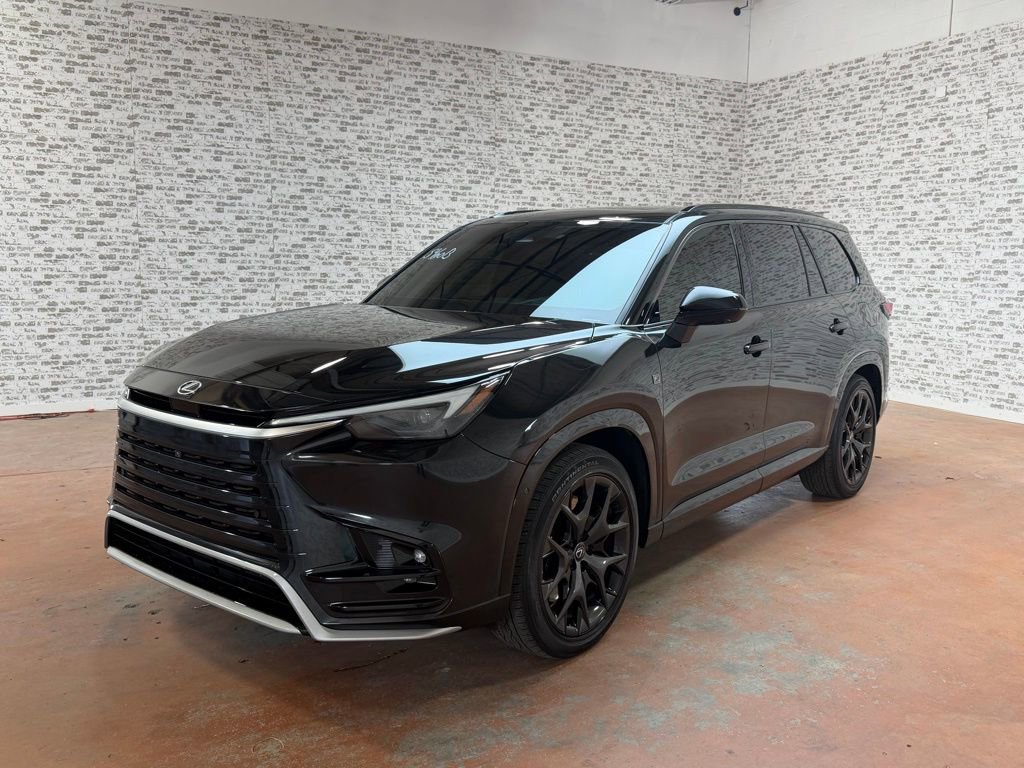 Used 2024 Lexus TX 500h AWD w/ Technology Package image 3