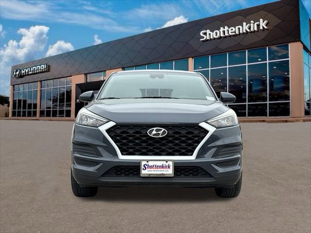 Used 2019 Hyundai Tucson SE image 2