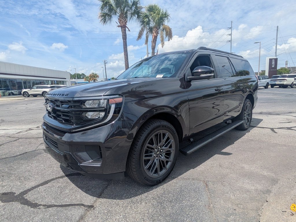 New 2027 Ford Expedition Max Platinum w/ Stealth Appearance Package RWD image 8