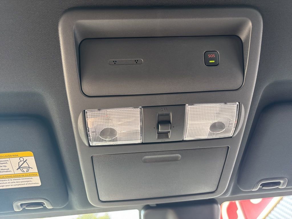 Used 2023 Nissan Frontier PRO-4X w/ Technology Package image 49