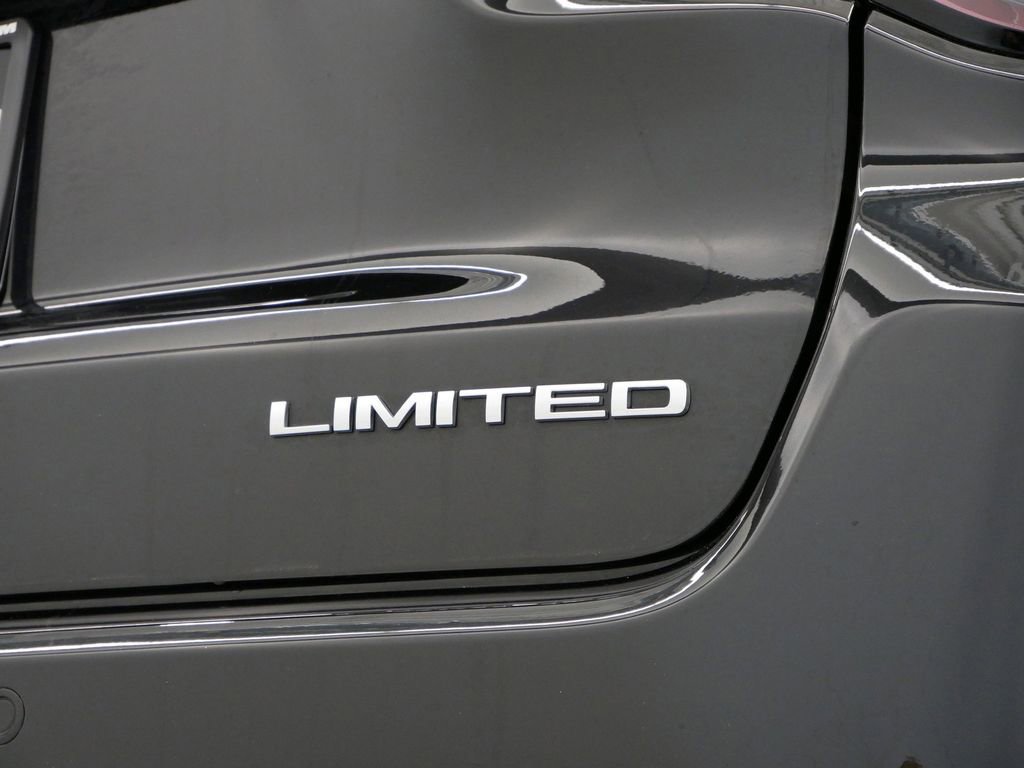 Certified 2024 Jeep Compass Limited image 21