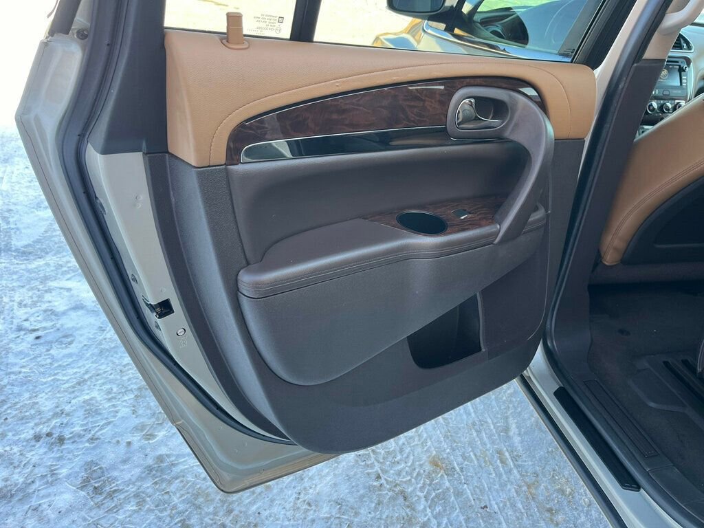 Used 2017 Buick Enclave Leather FWD image 23