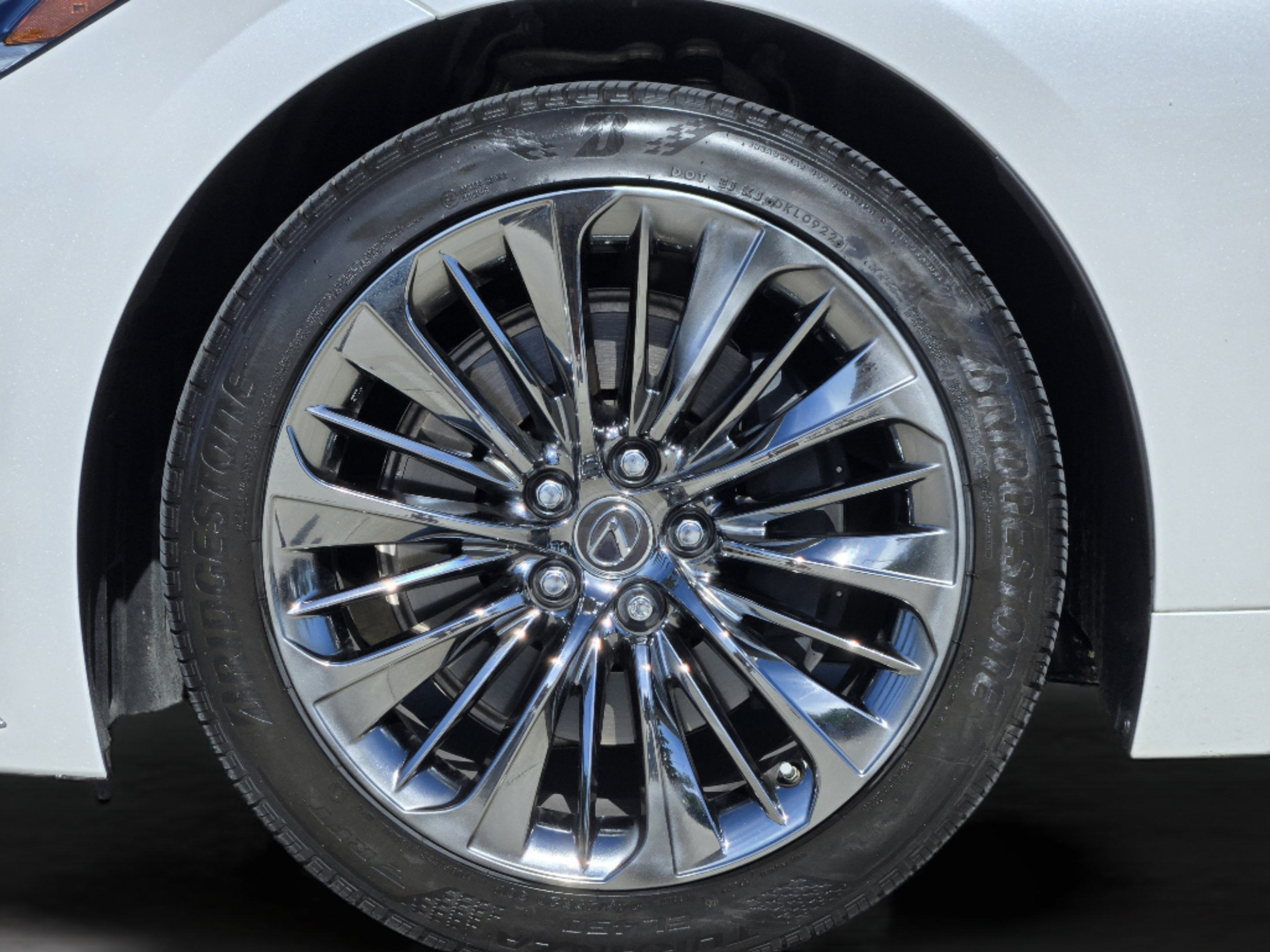 Used 2022 Lexus LS 500 w/ Interior Upgrade Package RWD image 41