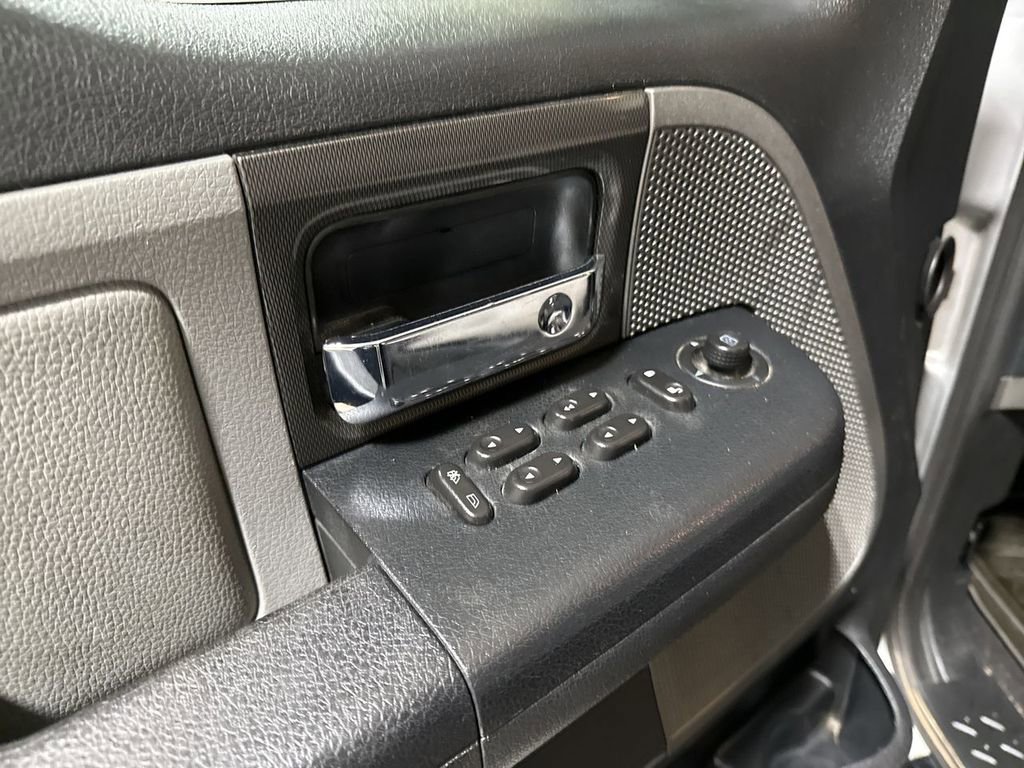 Used 2005 Ford F150 XL AWD/4WD image 19