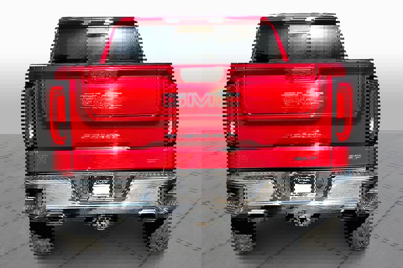 Used 2019 GMC Sierra 1500 SLT w/ SLT Premium Package image 4