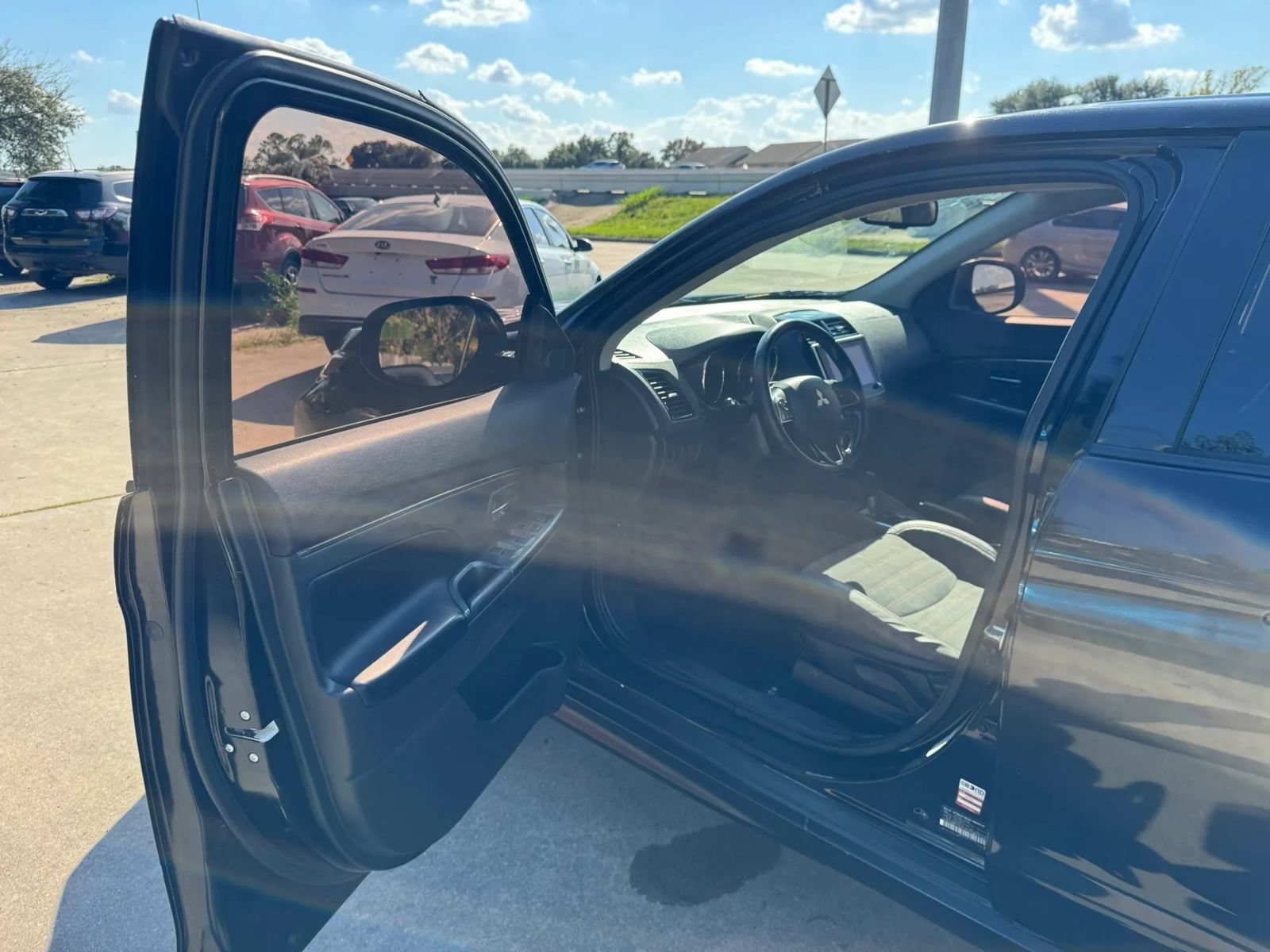 Used 2022 Mitsubishi Outlander Sport SE AWD/4WD image 10