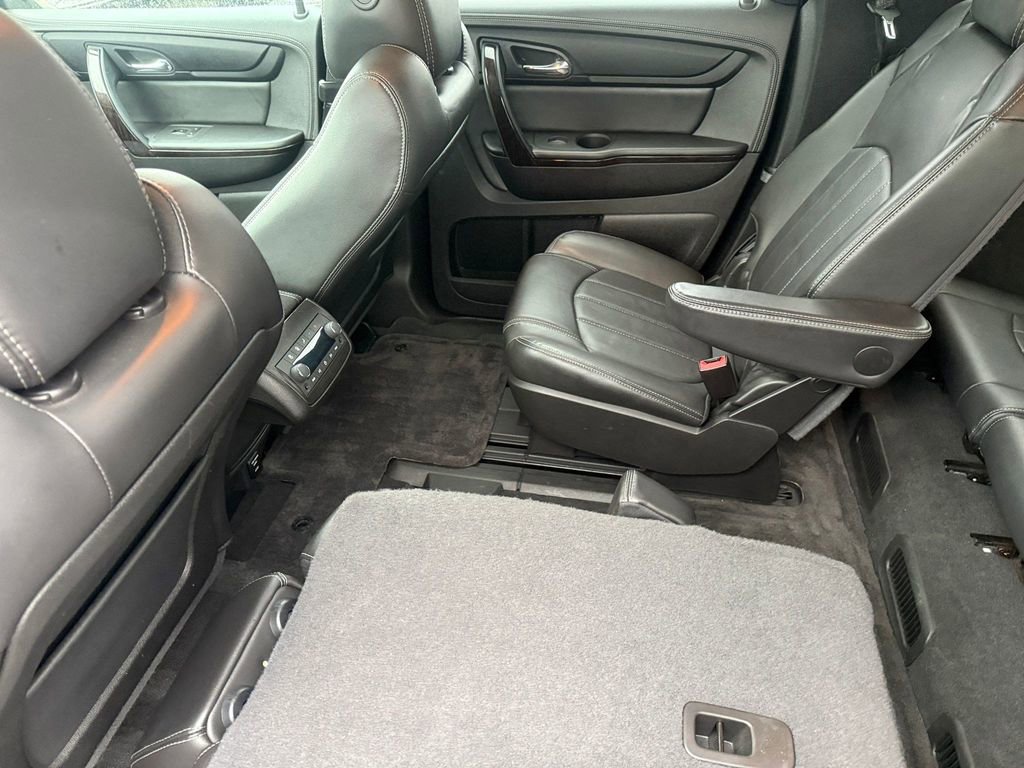 Used 2016 Chevrolet Traverse LTZ image 15