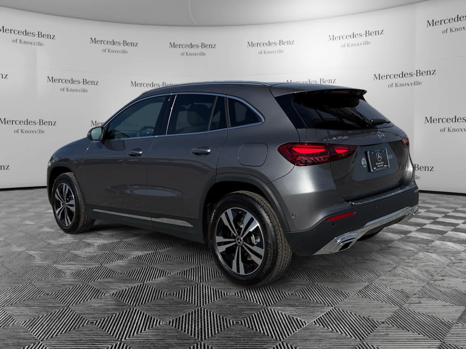 Used 2026 Mercedes-Benz GLA 250 4MATIC image 3