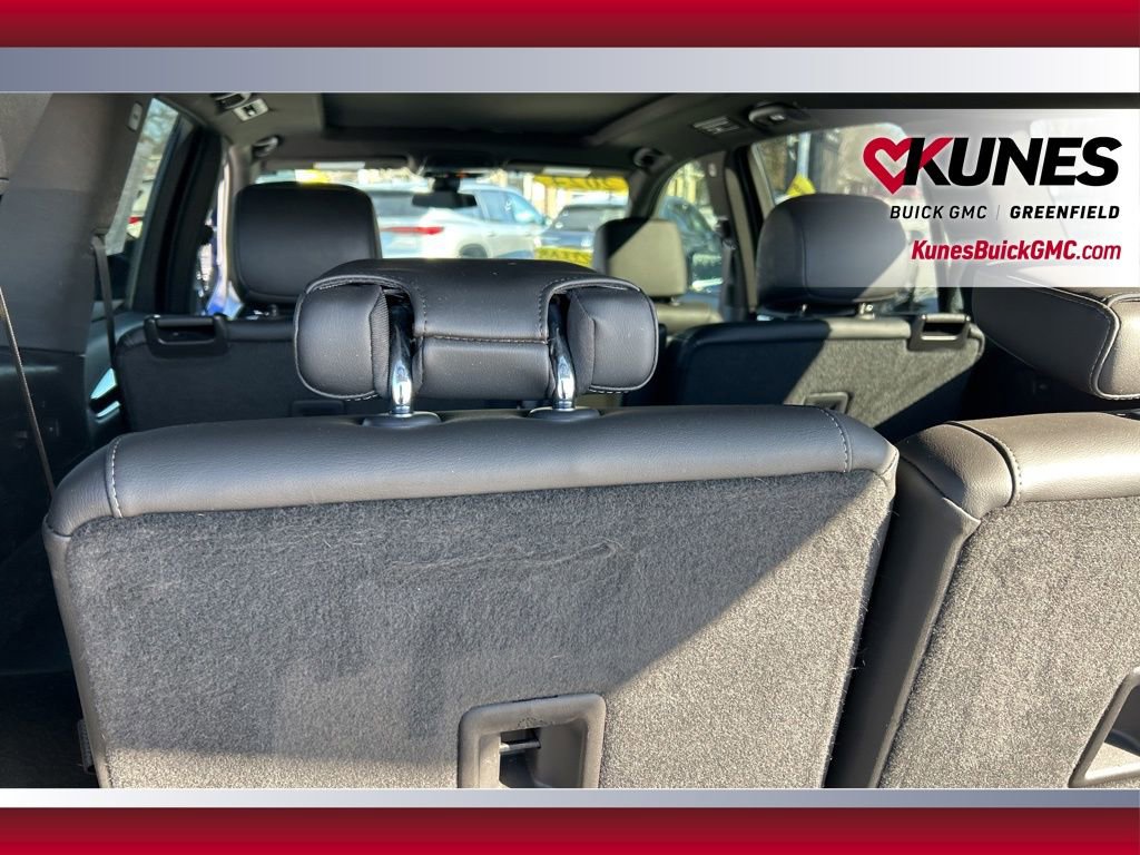 Used 2024 Cadillac XT6 Premium Luxury image 36