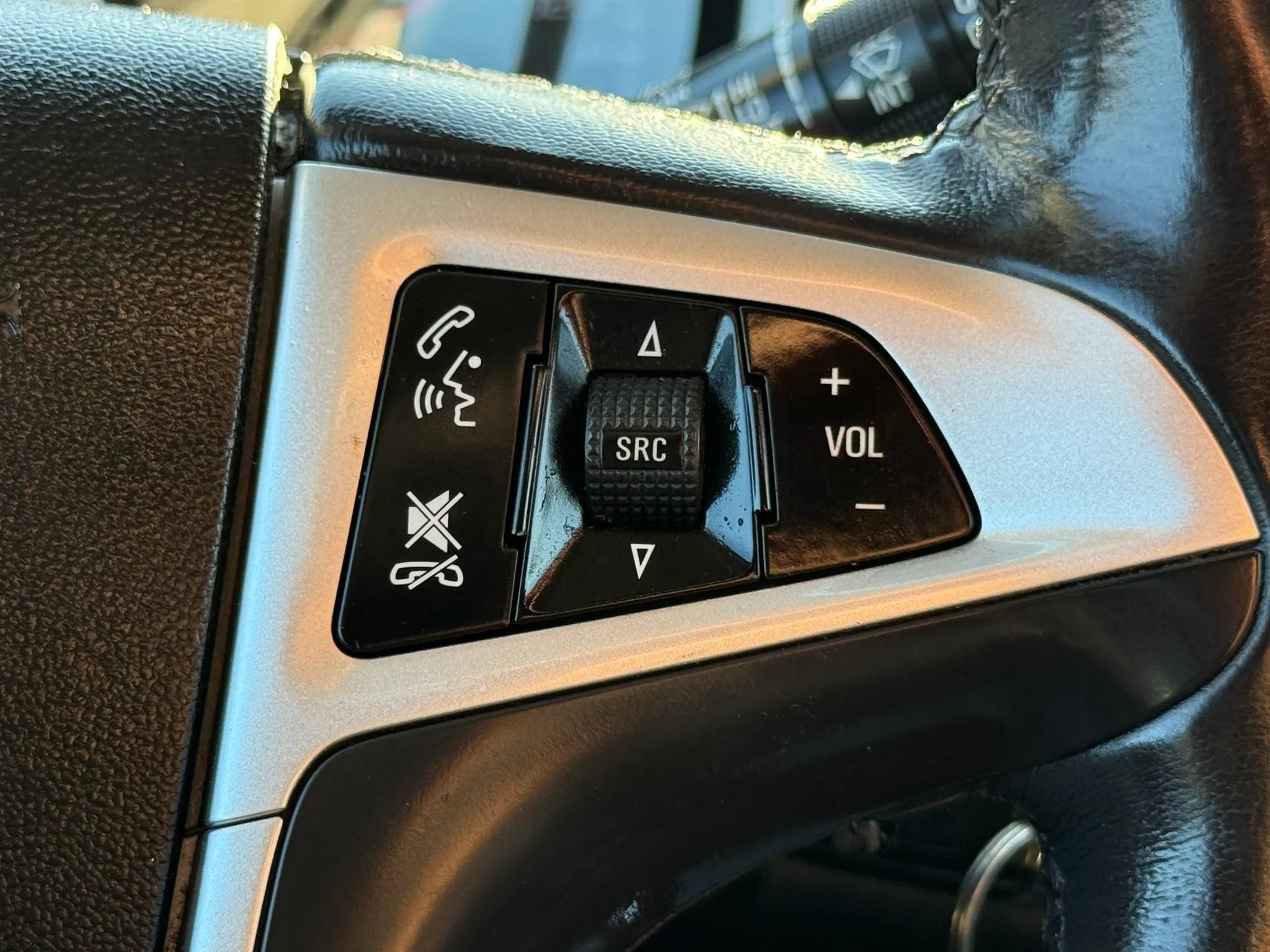 Used 2016 Chevrolet Equinox LT w/ Convenience Package AWD/4WD image 29
