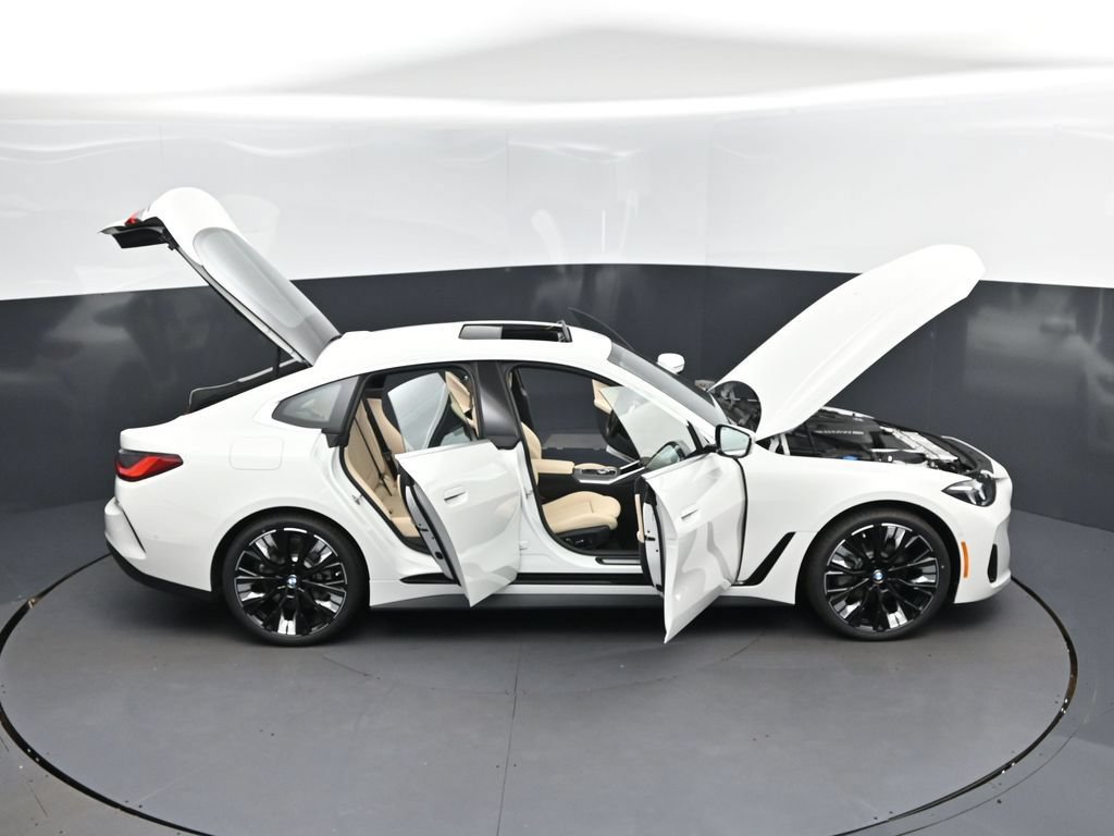 New 2026 BMW 430i w/ Premium Package RWD image 50