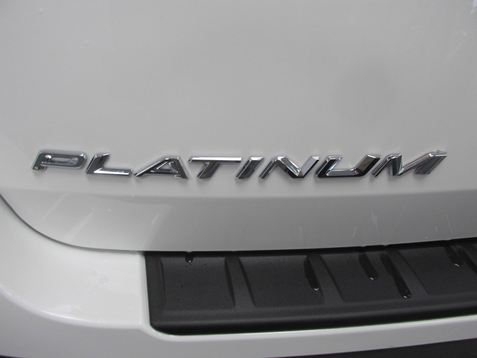 New 2025 Ford Explorer Platinum w/ Ultimate Package image 19