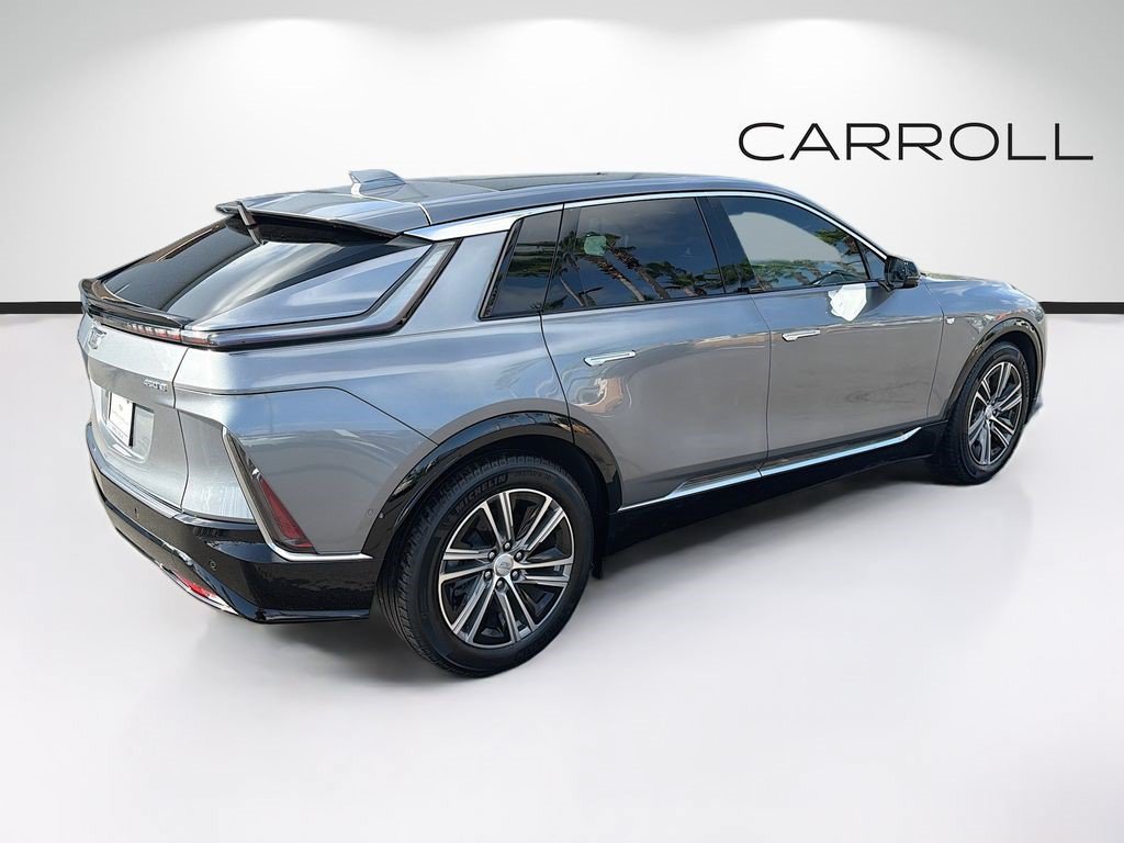 Certified 2023 Cadillac Lyriq 2WD image 3