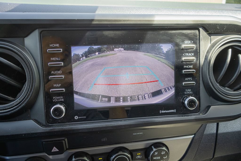 Used 2022 Toyota Tacoma SR AWD/4WD image 17