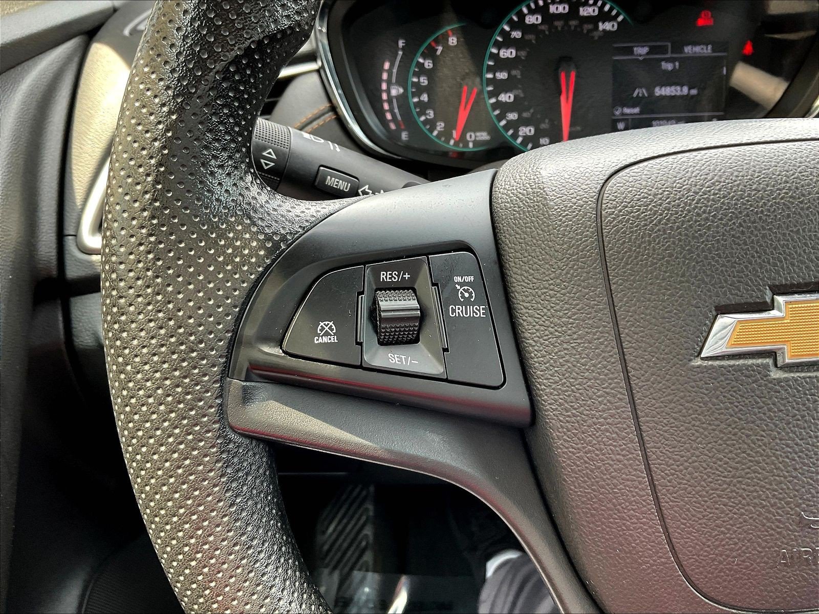 Used 2020 Chevrolet Trax LT FWD image 10