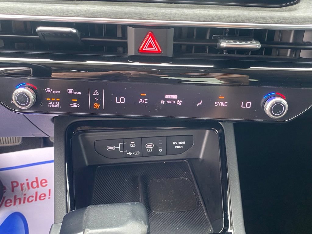 Used 2025 Kia K5 EX FWD image 23