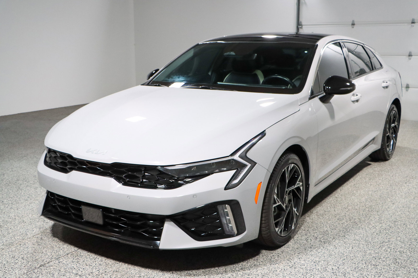 Used 2025 Kia K5 GT-Line w/ GT-Line Premium Package FWD image 31