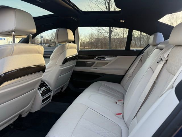 Used 2019 BMW ALPINA B7 xDrive image 16