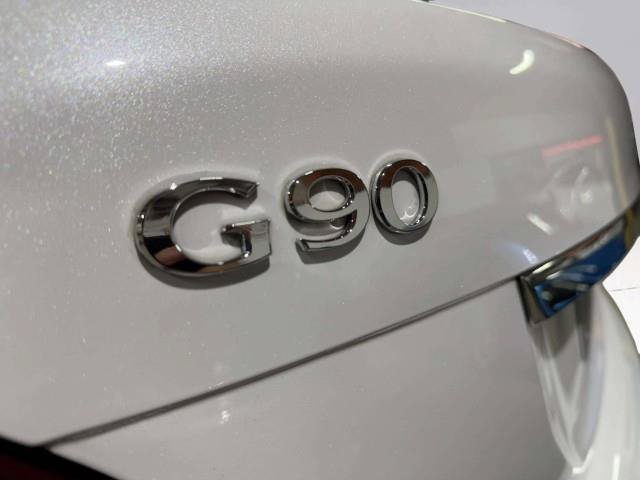 Used 2019 Genesis G90 5.0 Ultimate RWD image 18