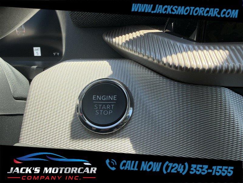 Used 2025 Ford Explorer Active w/ Active Comfort Package AWD/4WD image 35