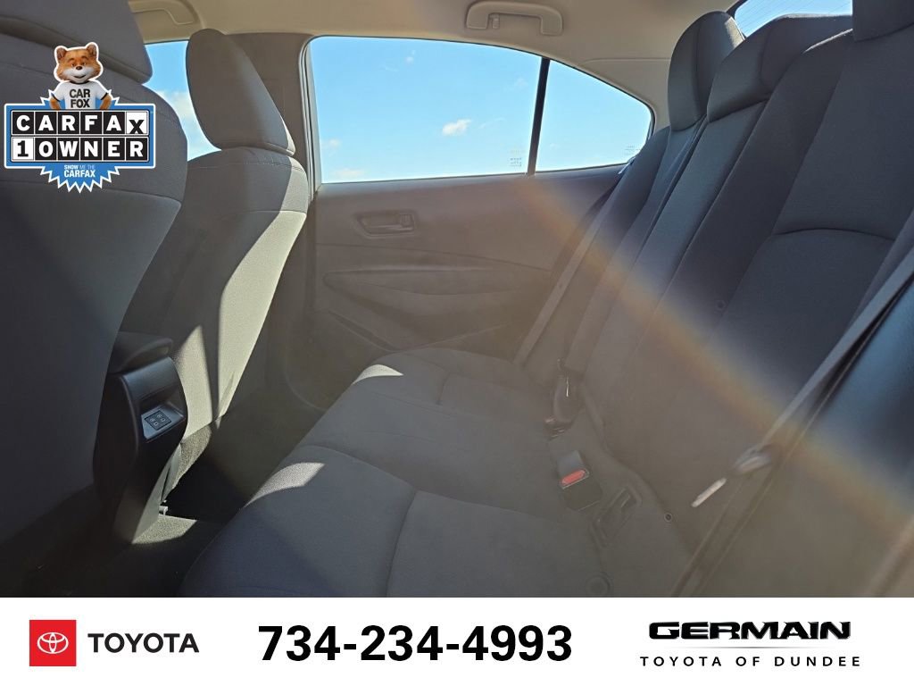 Used 2025 Toyota Corolla LE image 20