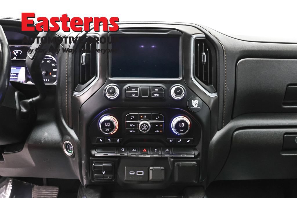 Used 2021 GMC Sierra 1500 AT4 w/ AT4 Preferred Package AWD/4WD image 12