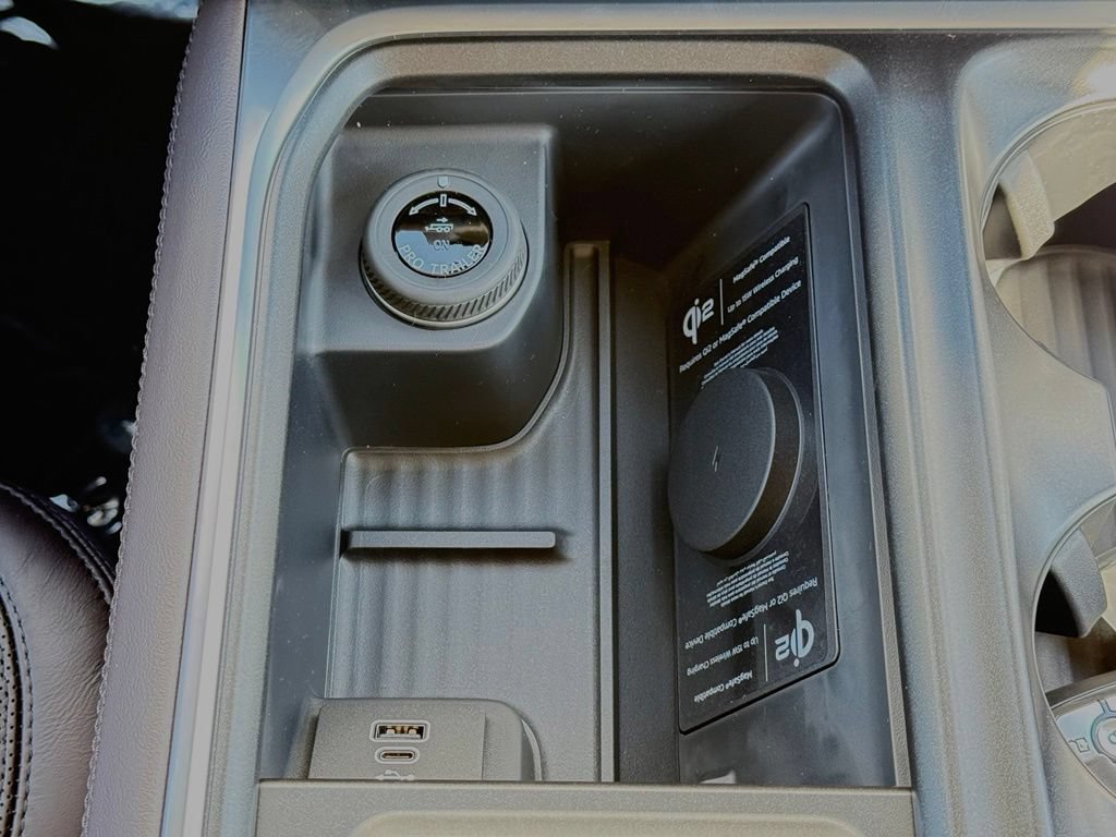 New 2027 Ford Expedition Platinum w/ Platinum Ultimate Package AWD/4WD image 13