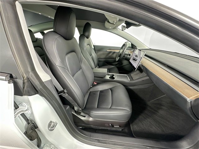 Used 2023 Tesla Model 3 Performance image 25