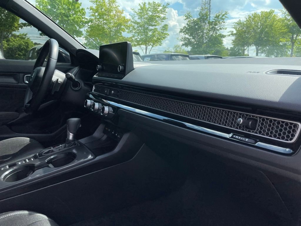 Certified 2025 Honda Civic Sport image 33