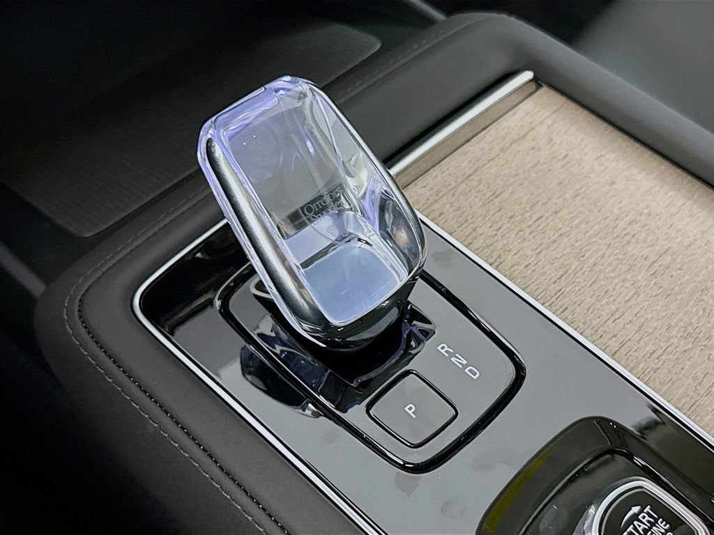 New 2026 Volvo XC90 B6 Plus w/ Protection Package image 16