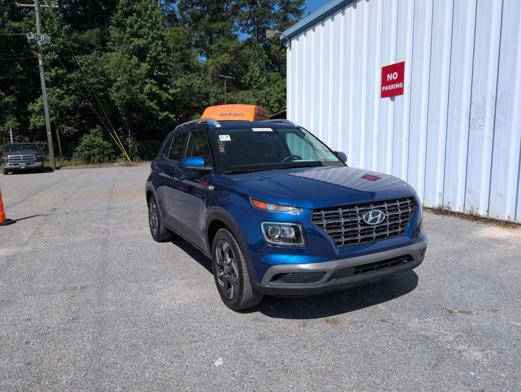 Used 2024 Hyundai Venue Limited