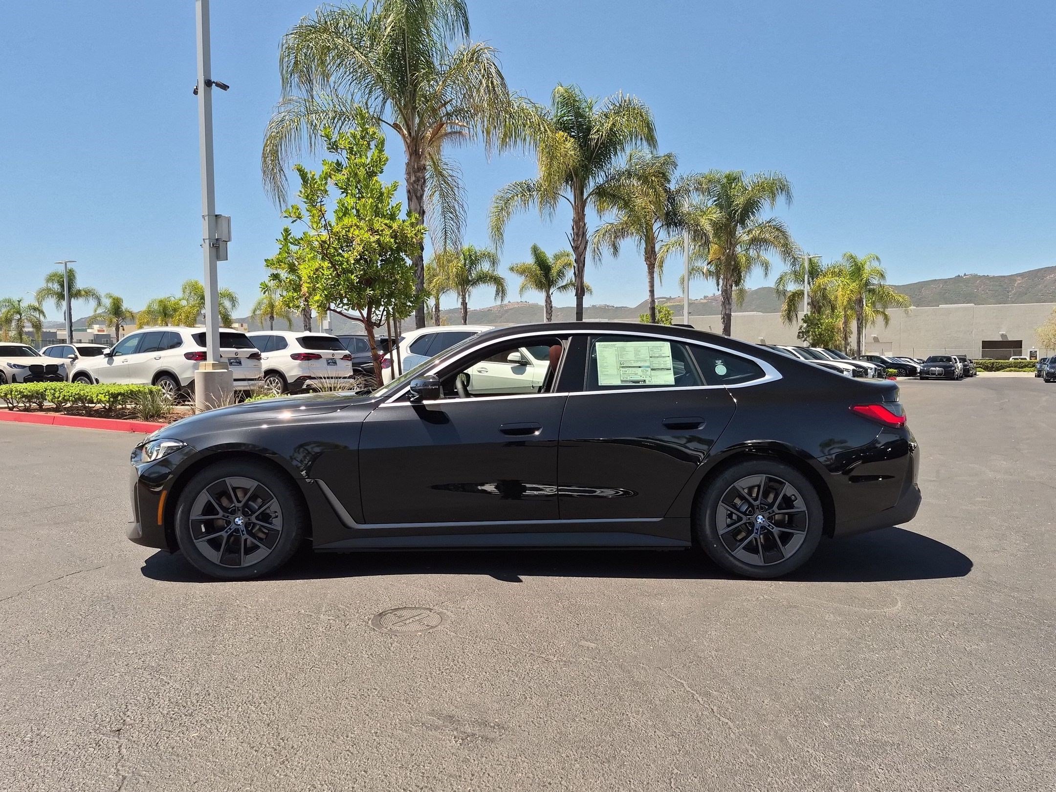 New 2026 BMW i4 eDrive40 w/ Parking Assistance Package RWD image 7
