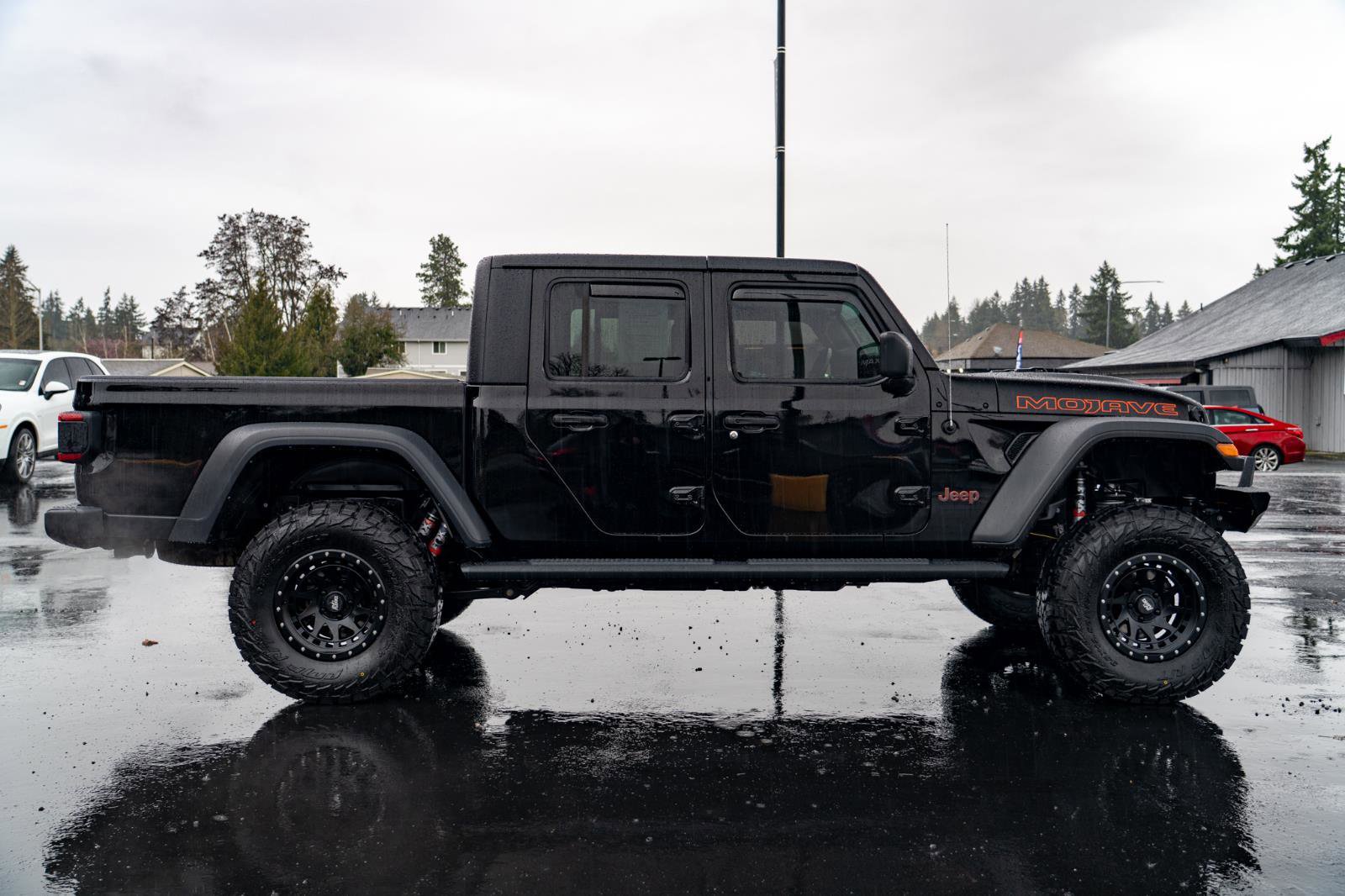 Used 2022 Jeep Gladiator Mojave w/ LED Lighting Group image 8