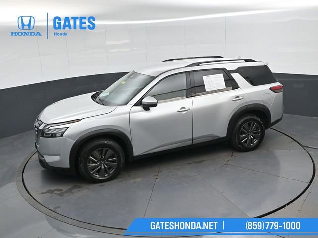 Used 2023 Nissan Pathfinder SV image 51