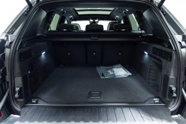 New 2026 BMW X5 M60i image 13