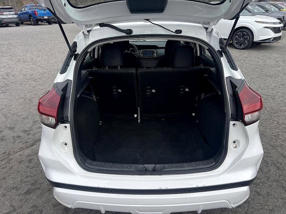 Certified 2021 Nissan Kicks S image 14