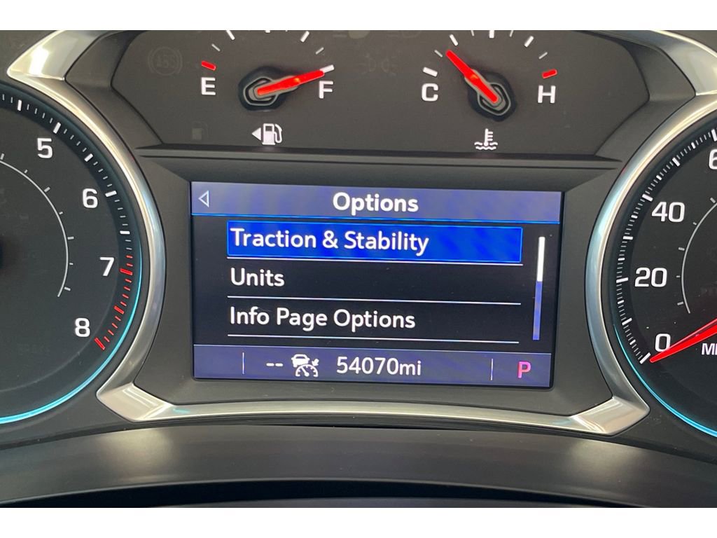 Used 2022 Chevrolet Traverse RS image 39