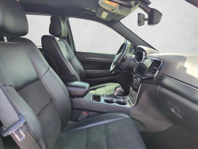 Used 2019 Jeep Grand Cherokee Laredo w/ Laredo X Package image 21