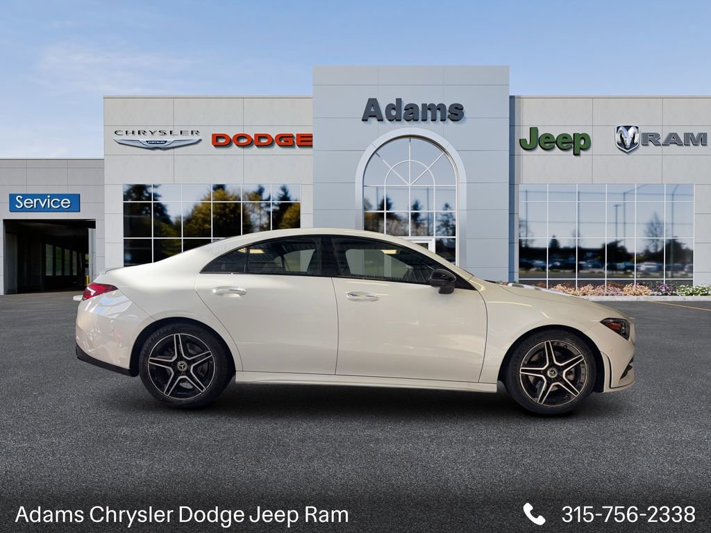 Used 2022 Mercedes-Benz CLA 250 4MATIC image 5