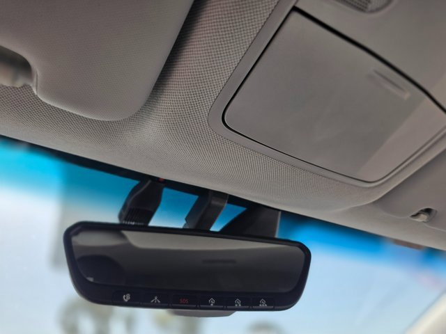 Used 2022 Hyundai Ioniq SEL image 35