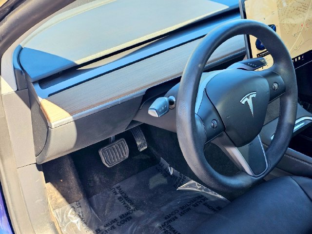 Used 2023 Tesla Model 3 Standard Range RWD image 14