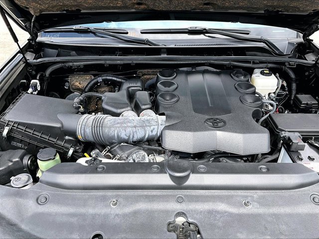 Used 2024 Toyota 4Runner TRD Off-Road image 11