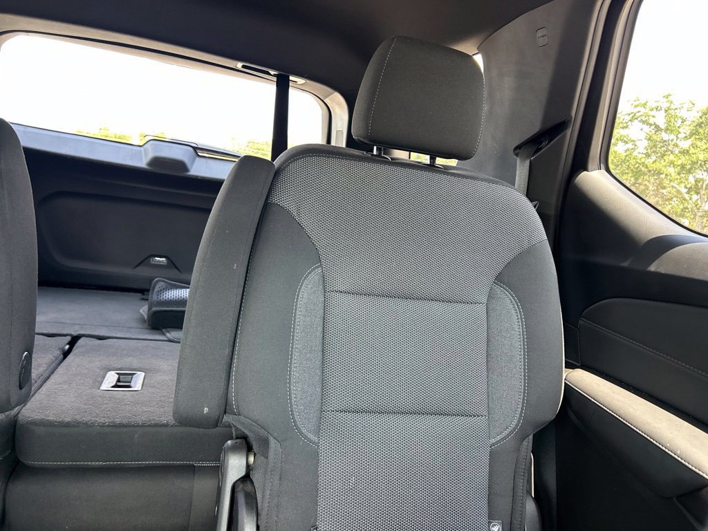 Used 2023 Chevrolet Traverse LT FWD image 15