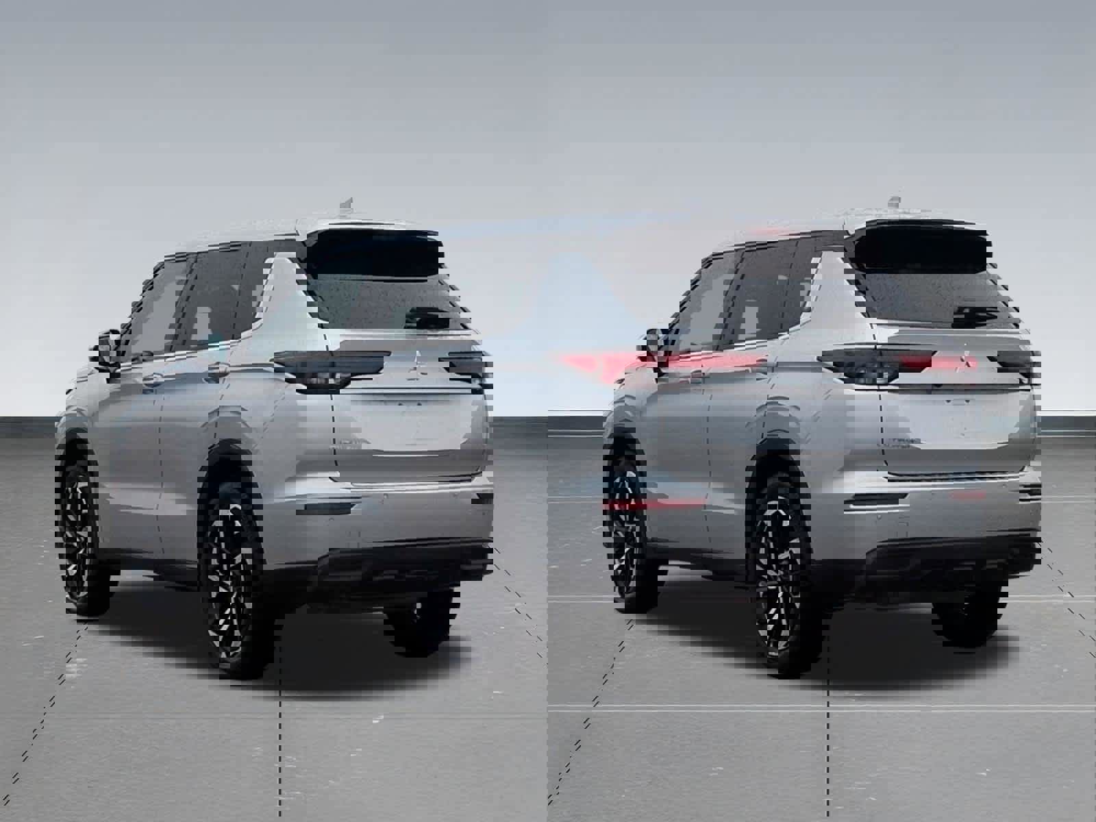 Used 2022 Mitsubishi Outlander ES image 4