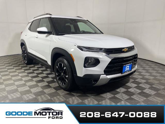 Used 2023 Chevrolet TrailBlazer LT FWD image 2