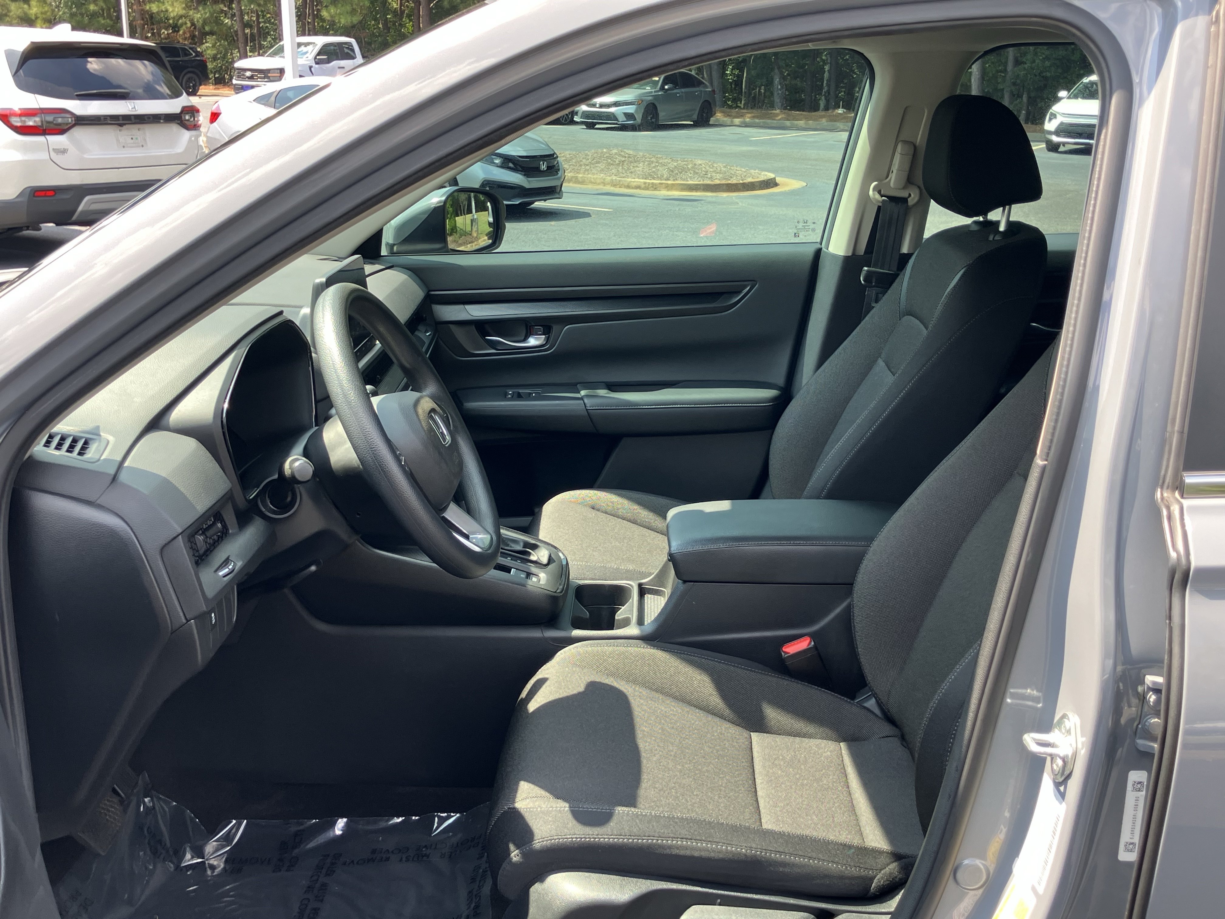 Used 2024 Honda CR-V LX image 16