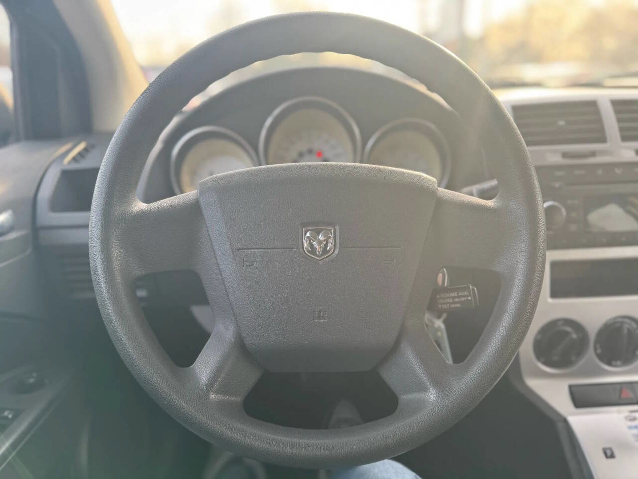 Used 2009 Dodge Caliber SXT image 15